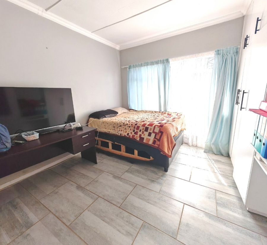 4 Bedroom Property for Sale in Uitsig Free State